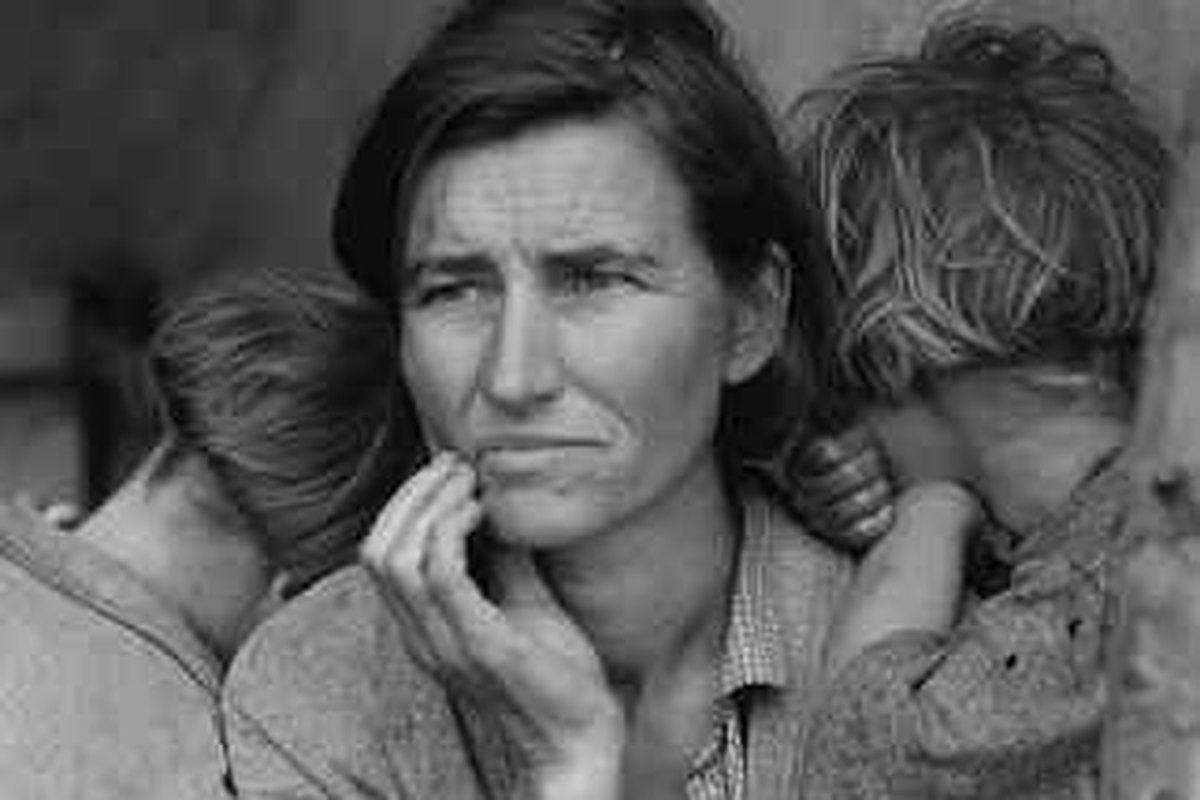 Migrant Mother, a small, heavily compressed copy