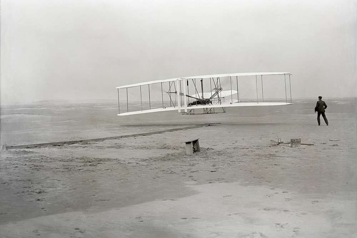 The Wright Flyer's first flight in black and white